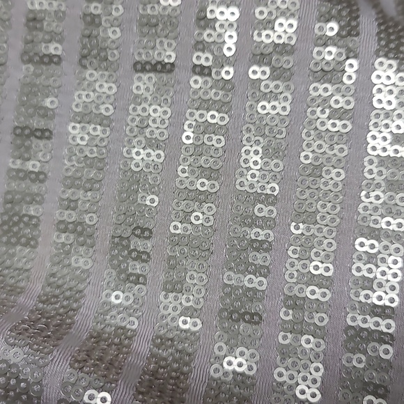 TART NWT Gold Sequin Tank Top With Cream Back Size Large - Picture 15 of 16